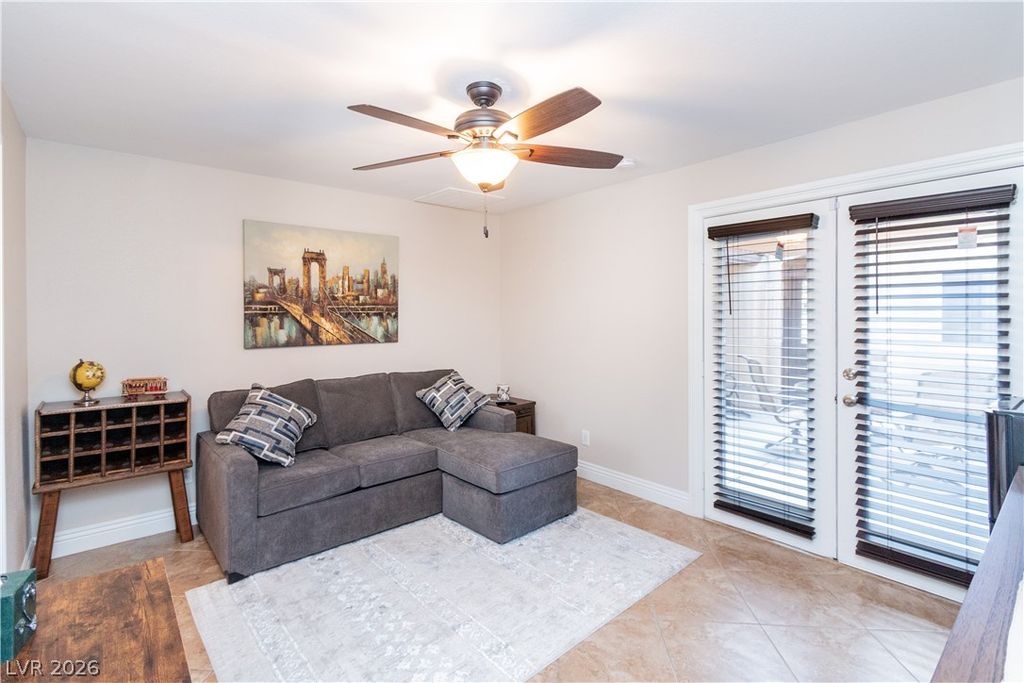 Image 18 of property listing at 8391 Hollywood Hills Avenue, Las Vegas, NV 89178