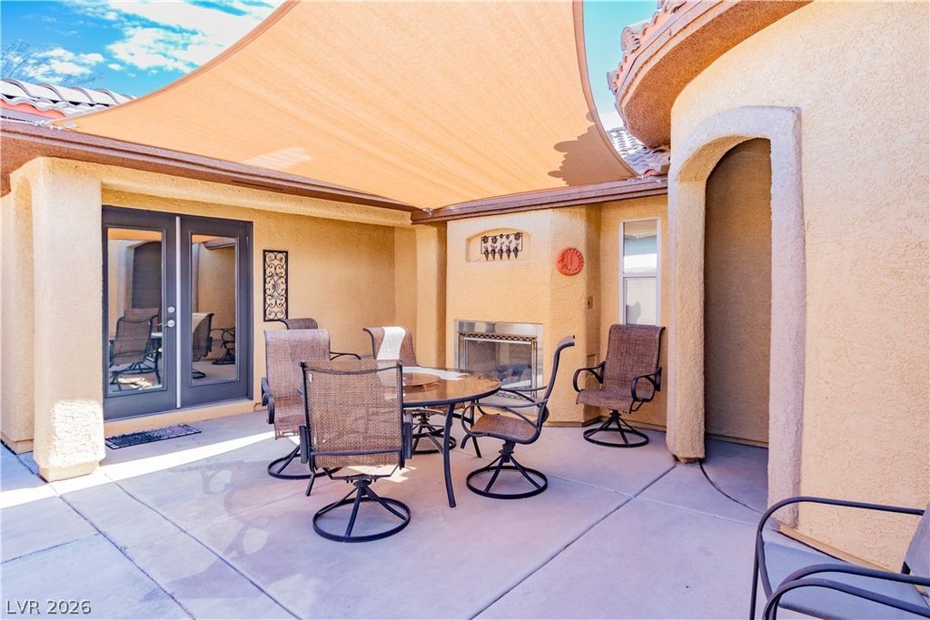 Image 28 of property listing at 8391 Hollywood Hills Avenue, Las Vegas, NV 89178