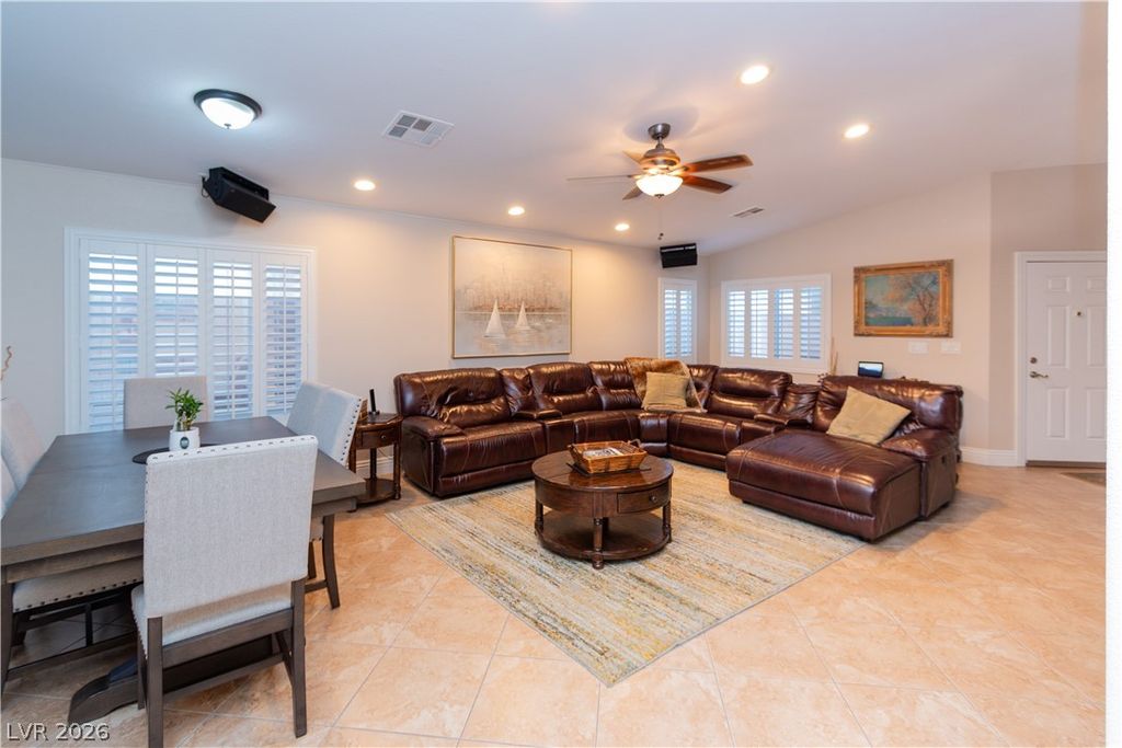 Image 3 of property listing at 8391 Hollywood Hills Avenue, Las Vegas, NV 89178