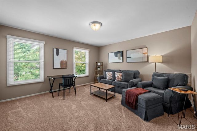 268 Kinderhook Drive, Chesterfield, MO 63017