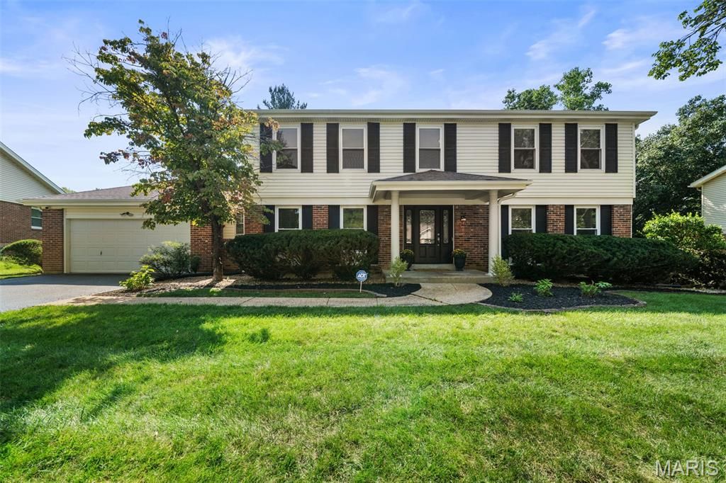 268 Kinderhook Drive, Chesterfield, MO 63017