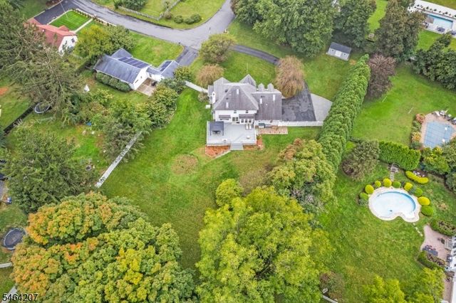 6 Larsen Dr, Roxbury Twp., NJ 07876