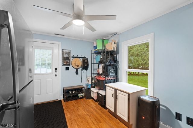 6 Larsen Dr, Roxbury Twp., NJ 07876