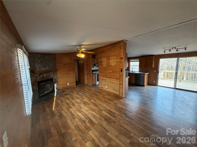 215 Humphrey Boulevard, Gastonia, NC 28052