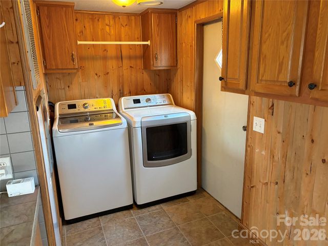 215 Humphrey Boulevard, Gastonia, NC 28052