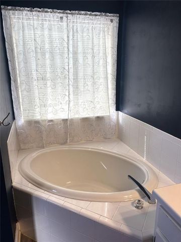 2668 Sleepy Hollow Road, Monroe, GA 30655