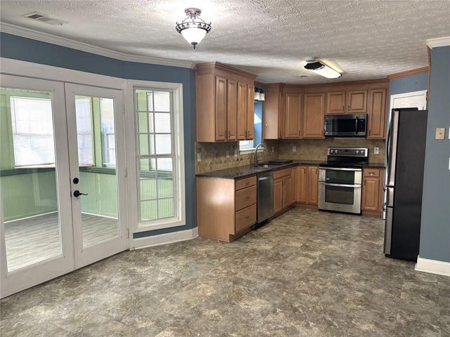 2668 Sleepy Hollow Road, Monroe, GA 30655