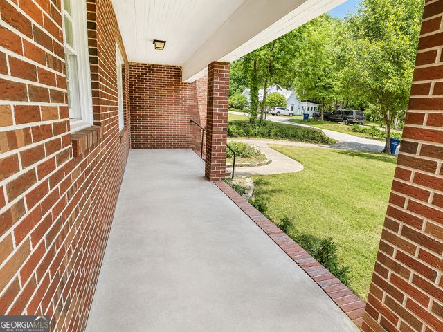 57 Weatherly Street, Buchanan, GA 30113