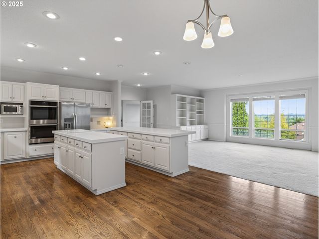 1407 Se Beech Pl, Gresham, OR 97080