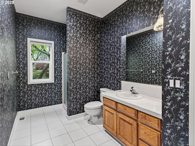 1407 Se Beech Pl, Gresham, OR 97080