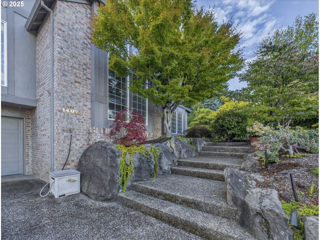 1407 Se Beech Pl, Gresham, OR 97080
