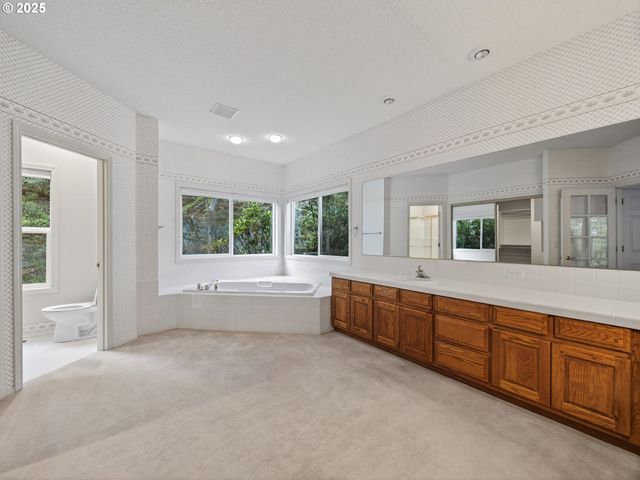 1407 Se Beech Pl, Gresham, OR 97080