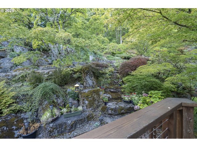 1407 Se Beech Pl, Gresham, OR 97080