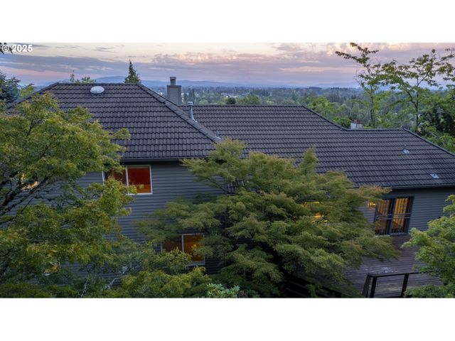 1407 Se Beech Pl, Gresham, OR 97080