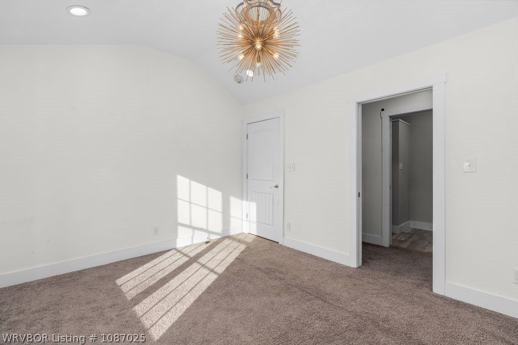 2802 Dallas Street 2802 Dallas Street
