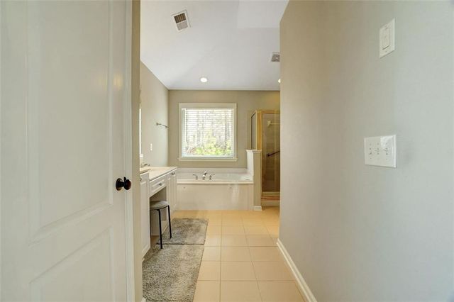 1678 Stilesboro Ridge NW Drive, Kennesaw, GA 30152