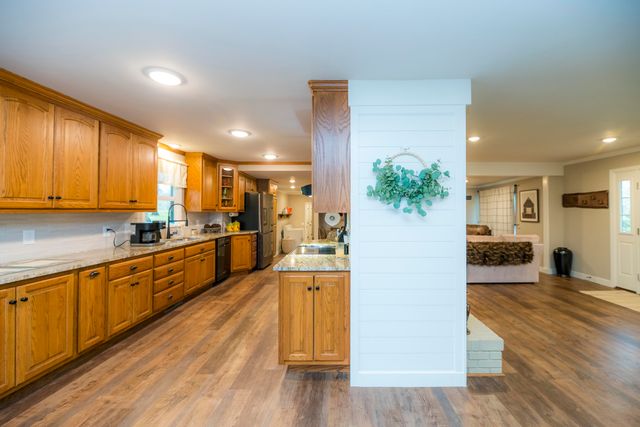 2675 N LOCUST GROVE CHURCH RD, Columbia, MO 65202