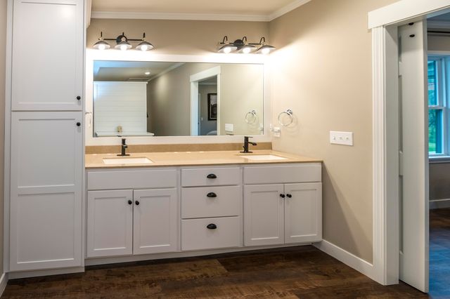 2675 N LOCUST GROVE CHURCH RD, Columbia, MO 65202