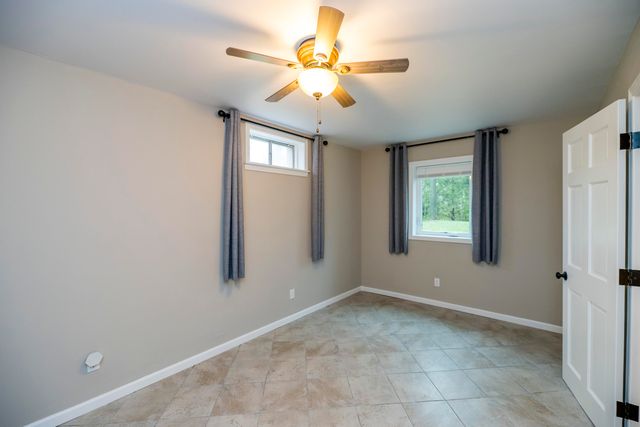 2675 N LOCUST GROVE CHURCH RD, Columbia, MO 65202