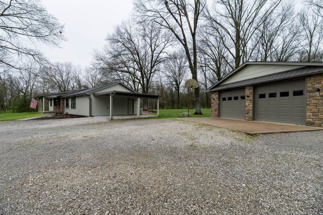 2675 N LOCUST GROVE CHURCH RD, Columbia, MO 65202