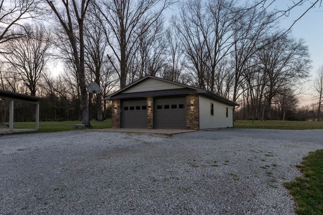 2675 N LOCUST GROVE CHURCH RD, Columbia, MO 65202