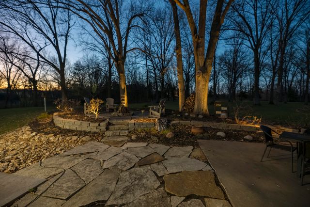 2675 N LOCUST GROVE CHURCH RD, Columbia, MO 65202