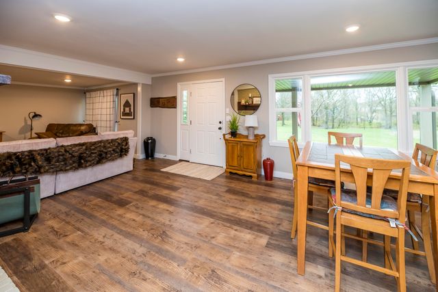 2675 N LOCUST GROVE CHURCH RD, Columbia, MO 65202