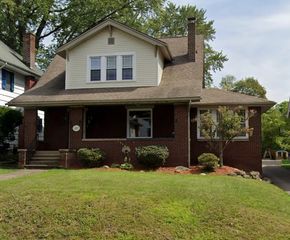 140 Case Ave, Sharon, PA 16146