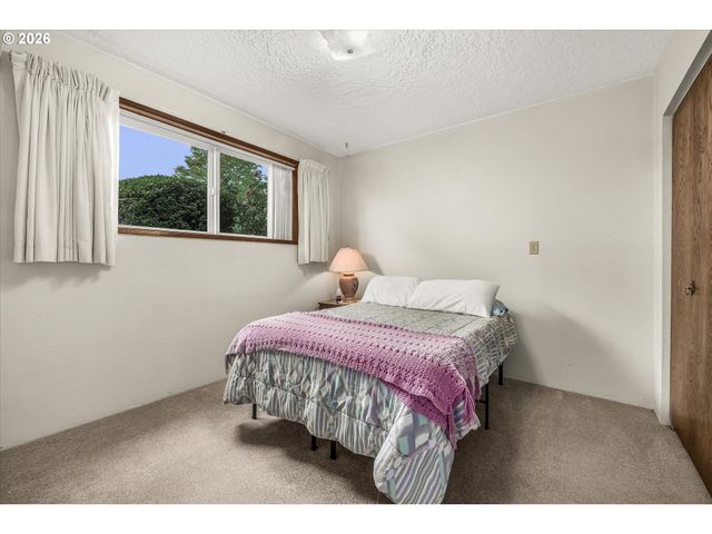 2755 Sw ANGELINE Ct, Gresham, OR 97080