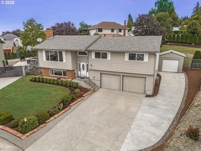 2755 Sw ANGELINE Ct, Gresham, OR 97080