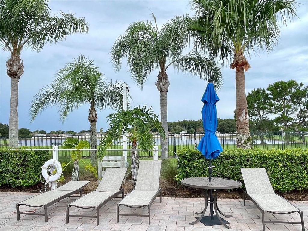 Image 34 of property listing at 12810 BOGGY VIEW DR, Orlando, FL 32824