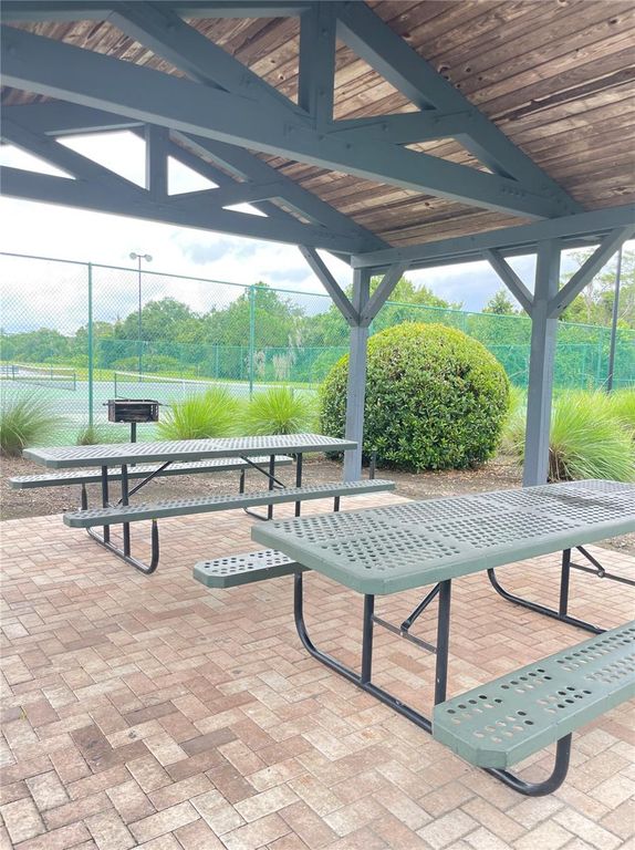 Image 49 of property listing at 12810 BOGGY VIEW DR, Orlando, FL 32824