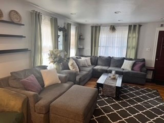 16 Tremont St, Peabody, MA 01960