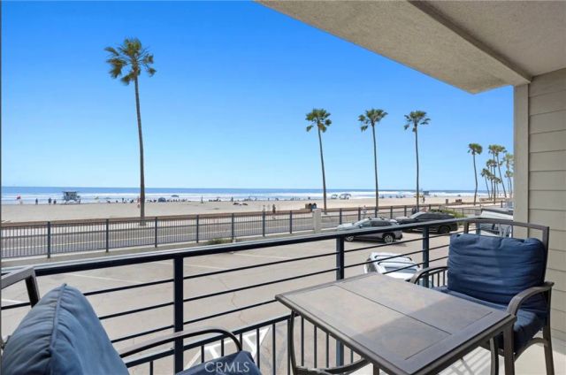 1202 N Pacific 205A, Oceanside, CA 92054