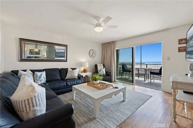 1202 N Pacific 205A, Oceanside, CA 92054