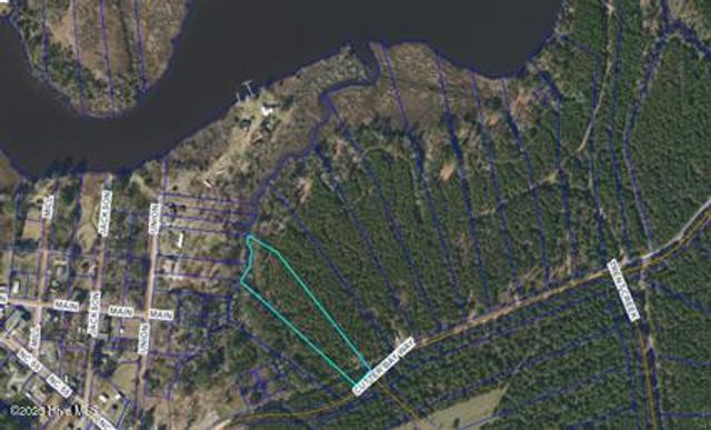 137 Cutter Bay Way, Stonewall, NC 28583