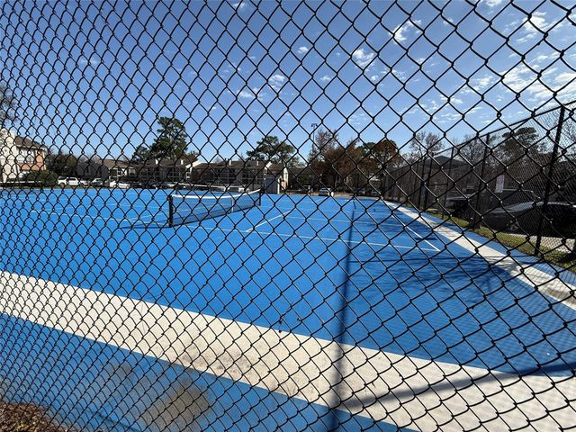 17401 Red Oak Drive 61, Houston, TX 77090