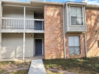 17401 Red Oak Drive 61, Houston, TX 77090