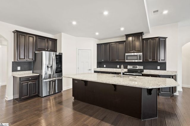 5 Brennan Place, Greenville, SC 29609