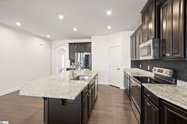 5 Brennan Place, Greenville, SC 29609