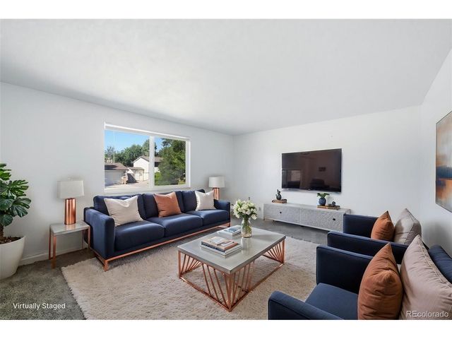 448 Neptune Ct, Lone Tree, CO 80124
