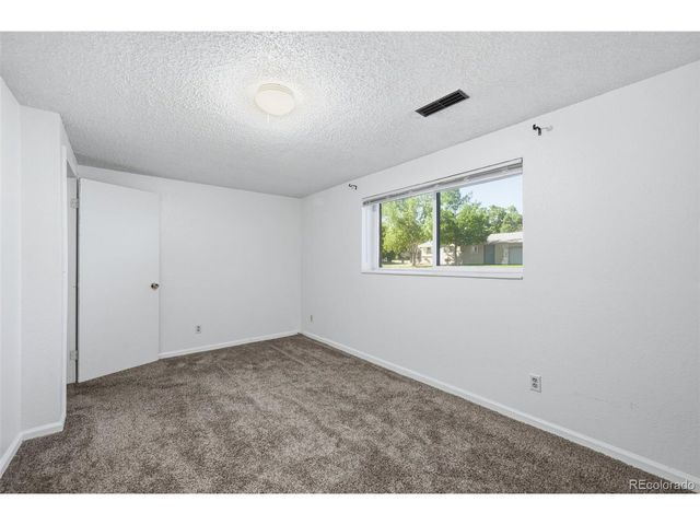 448 Neptune Ct, Lone Tree, CO 80124