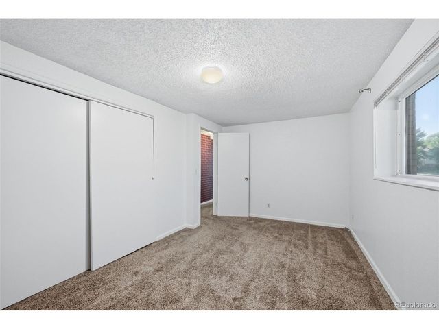 448 Neptune Ct, Lone Tree, CO 80124