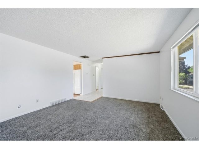 448 Neptune Ct, Lone Tree, CO 80124