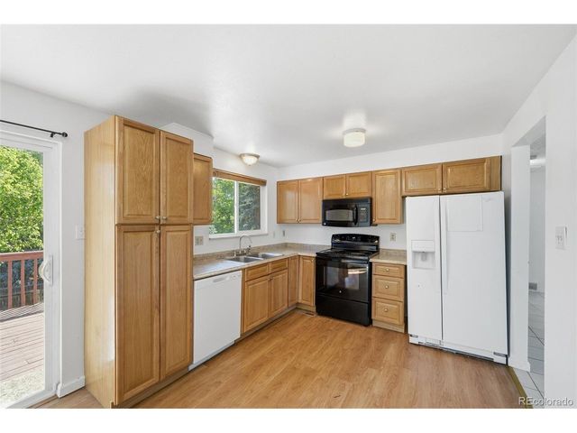 448 Neptune Ct, Lone Tree, CO 80124
