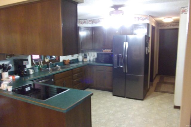 4565 E 100 N, Angola, IN 46703