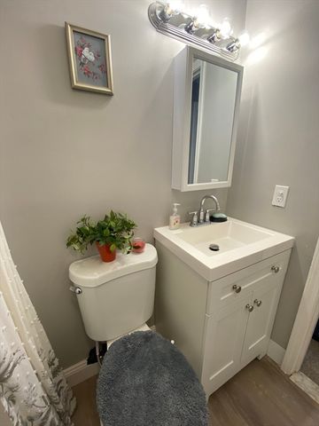635 West Lowell Ave 7, Haverhill, MA 01832