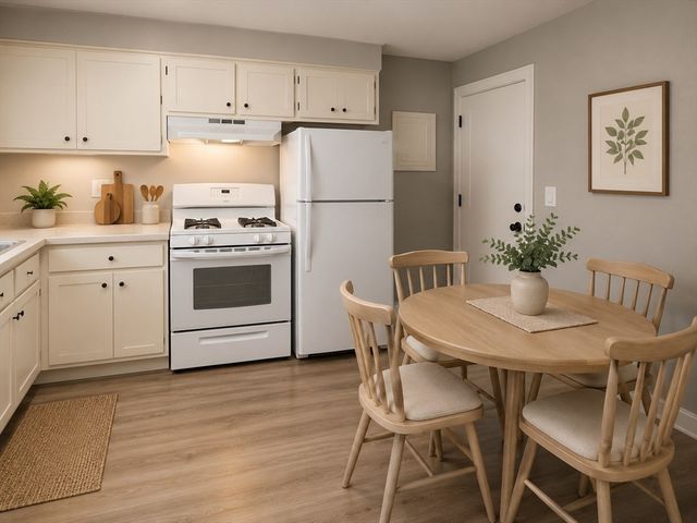 635 West Lowell Ave 7, Haverhill, MA 01832