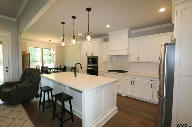11863 Gillian Court, Tyler, TX 75703
