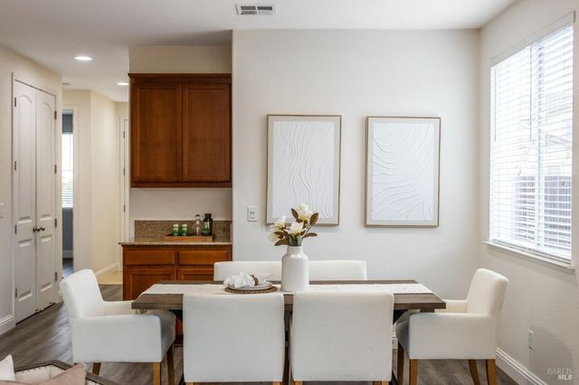 361 Tilden Cir, Vacaville, CA 95688